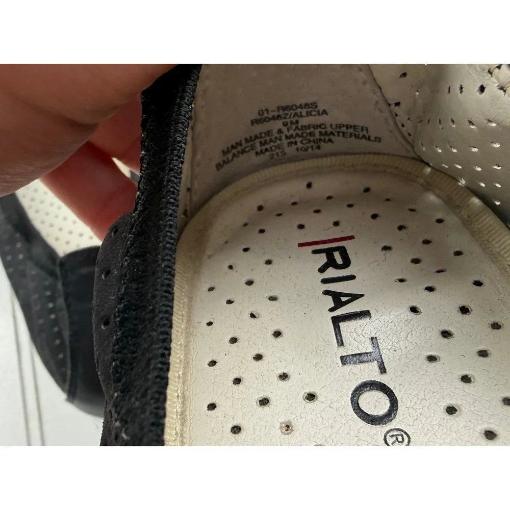 Rialto Perforated Black Slip On Comfort Mary Jane Ballet Flats Women's Size 9M